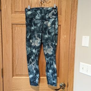 Fabletics Powerhold 7/8 Leggings